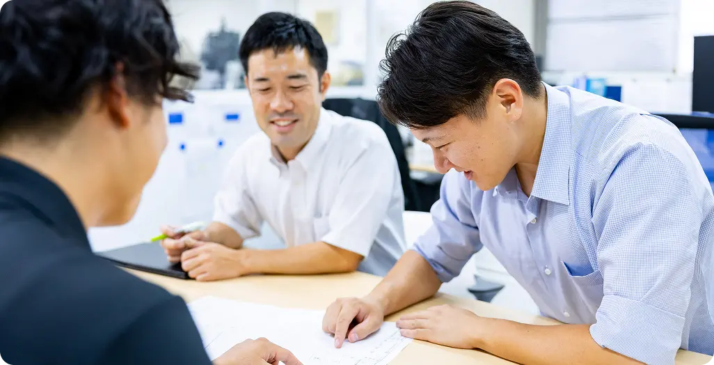 打ち合わせしている様子