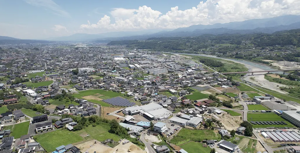 飯田工場を上空から撮った写真