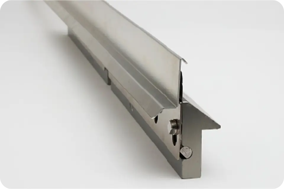 ブレード保護カバー