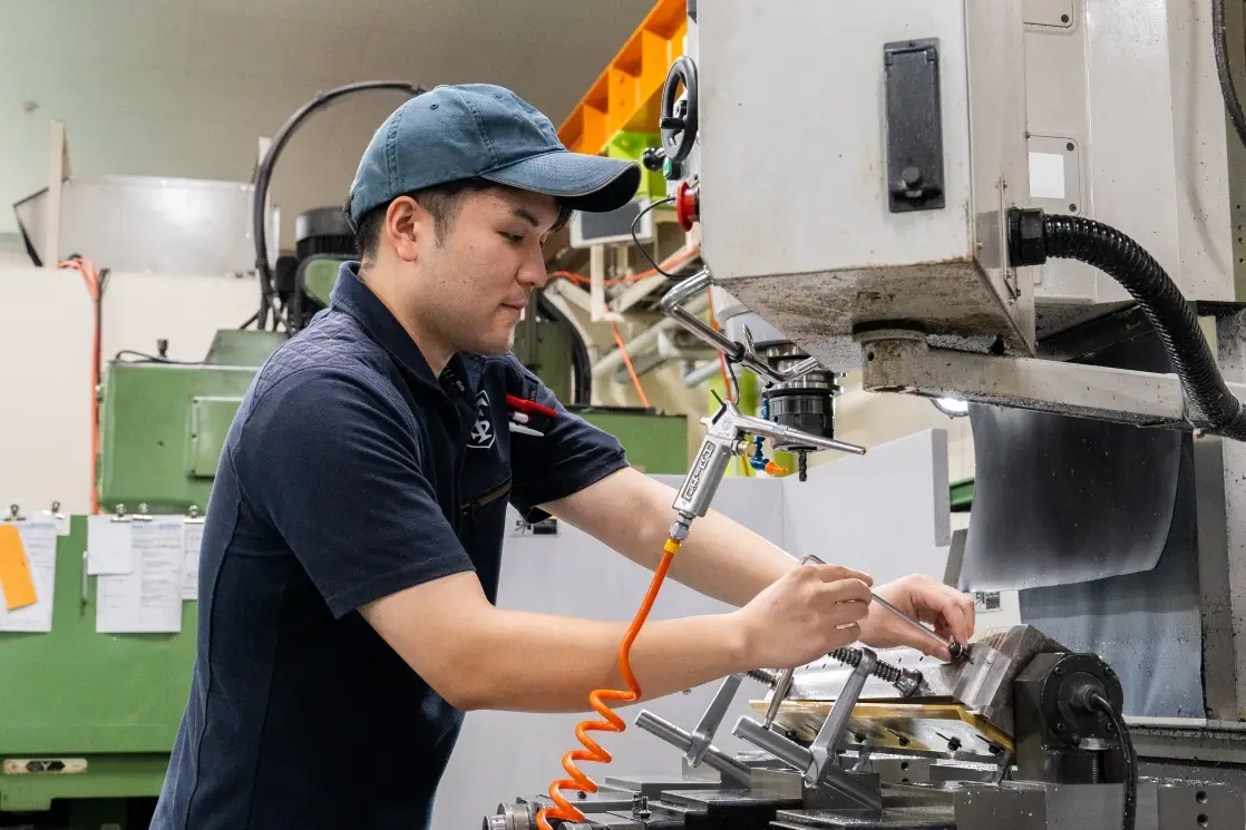 Yさんが作業している様子