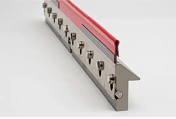 ブレード保護カバー