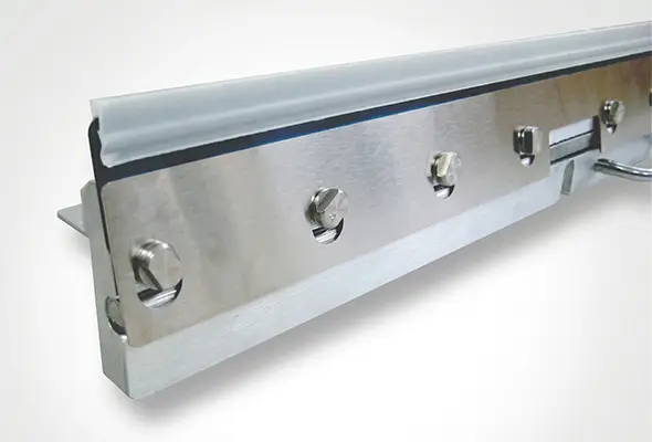 ブレード保護カバー