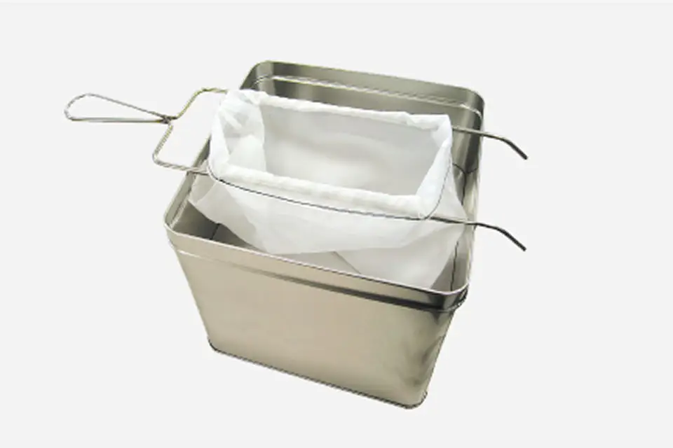 フィルター、取付金具